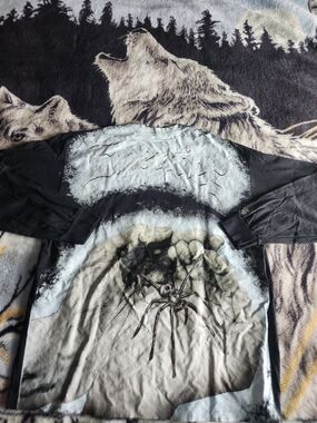Somebody's Enemy Graphic T Shirt